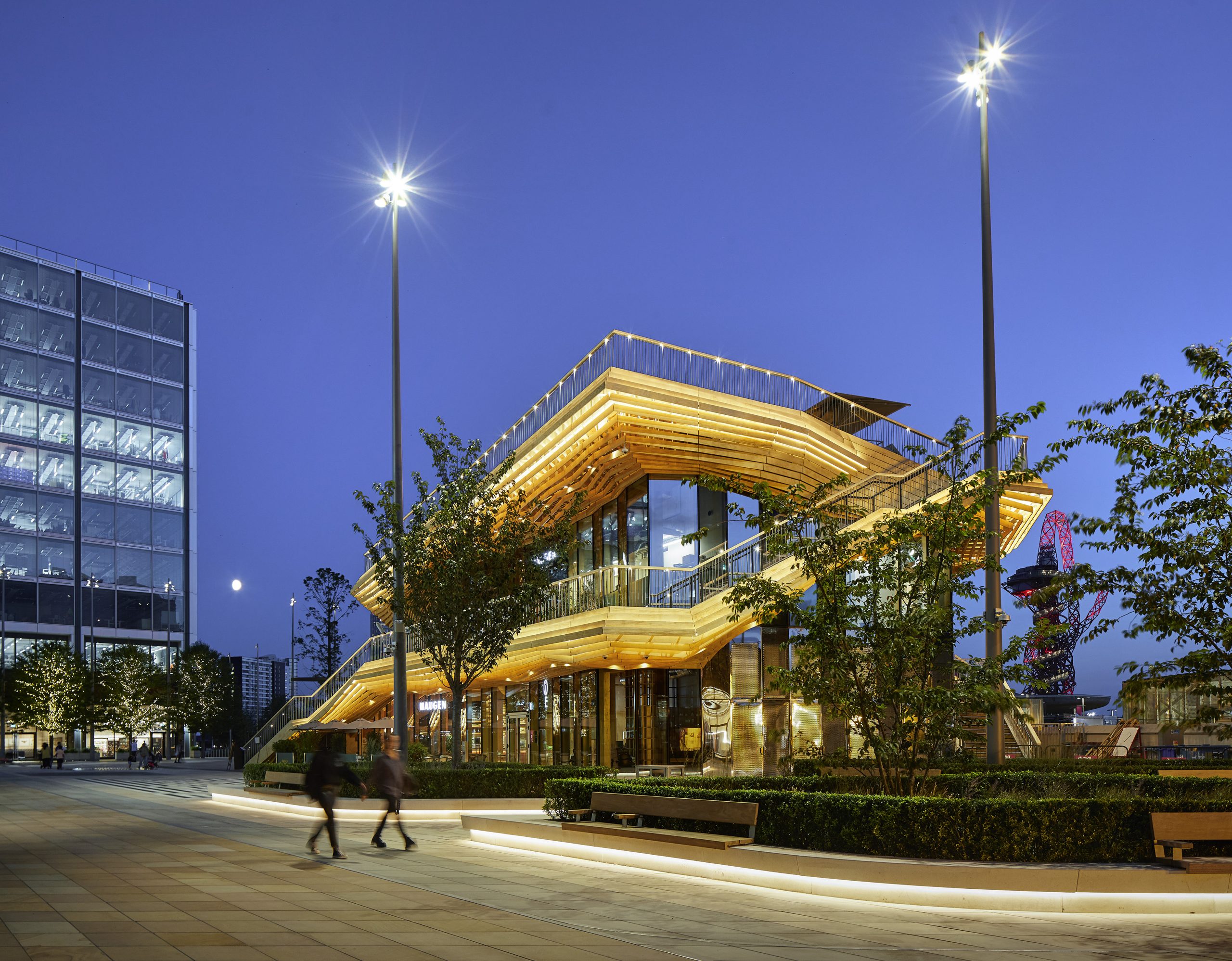 A sustainable landmark: the IQL Pavilion featuring OSRAM lighting solutions